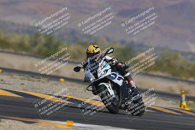 media/Nov-12-2023-SoCal Trackdays (Sun) [[5d1fba4e7d]]/Turn 14 (1035am)/